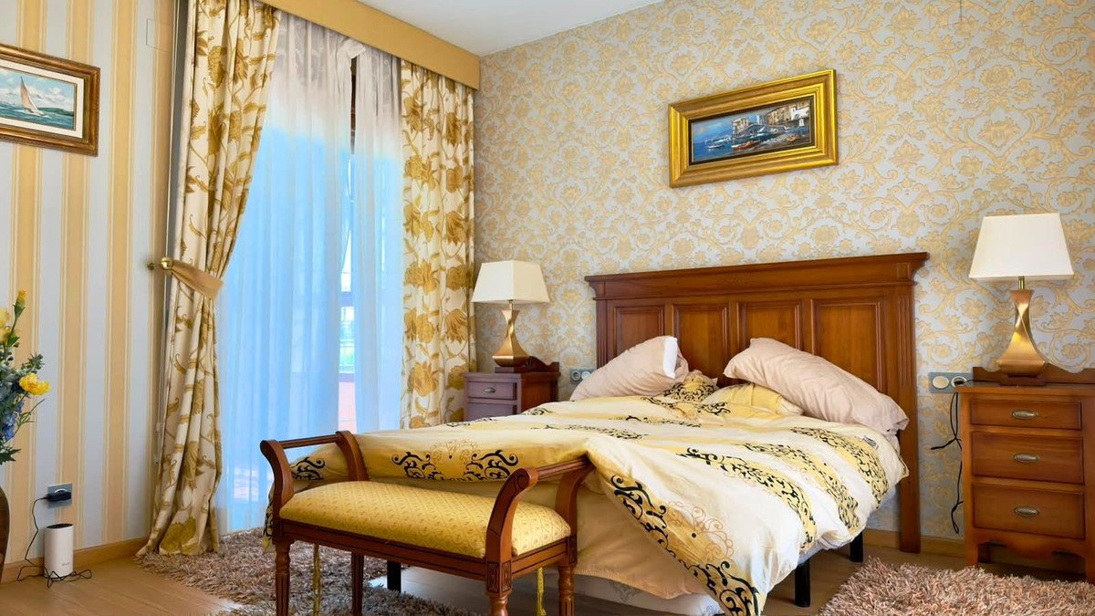 8 Bed Bungalow in Calpe