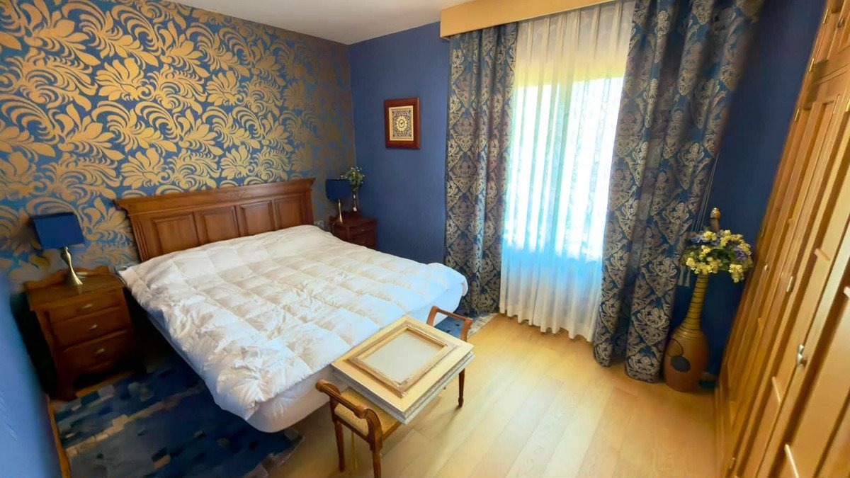 8 Bed Bungalow in Calpe