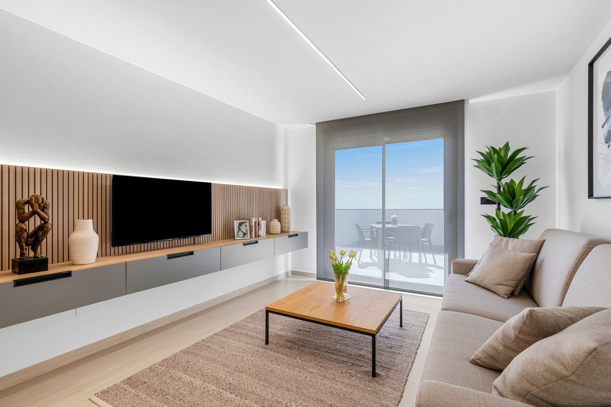 2 Bed New Development in Urbanización El Raso