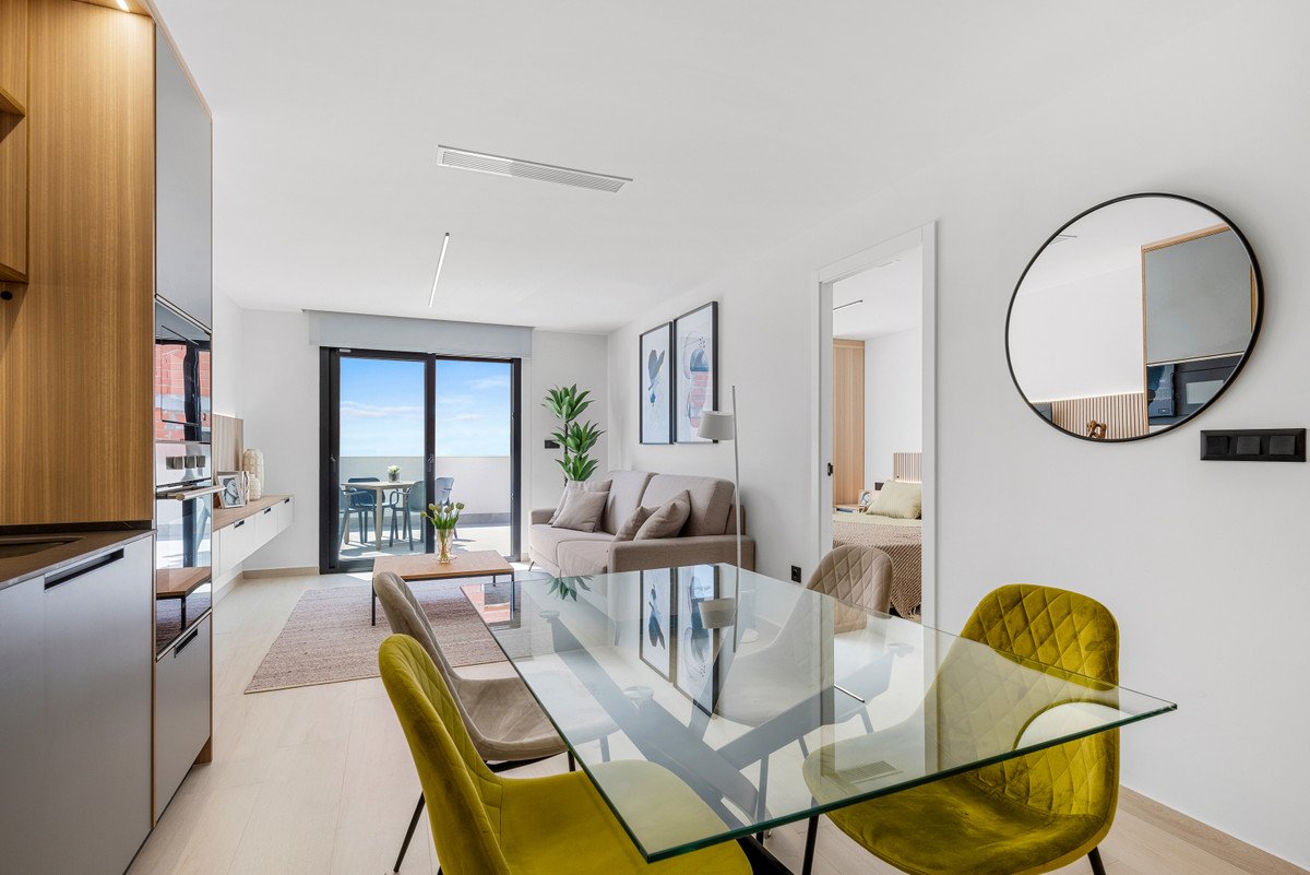 2 Bed New Development in Urbanización El Raso