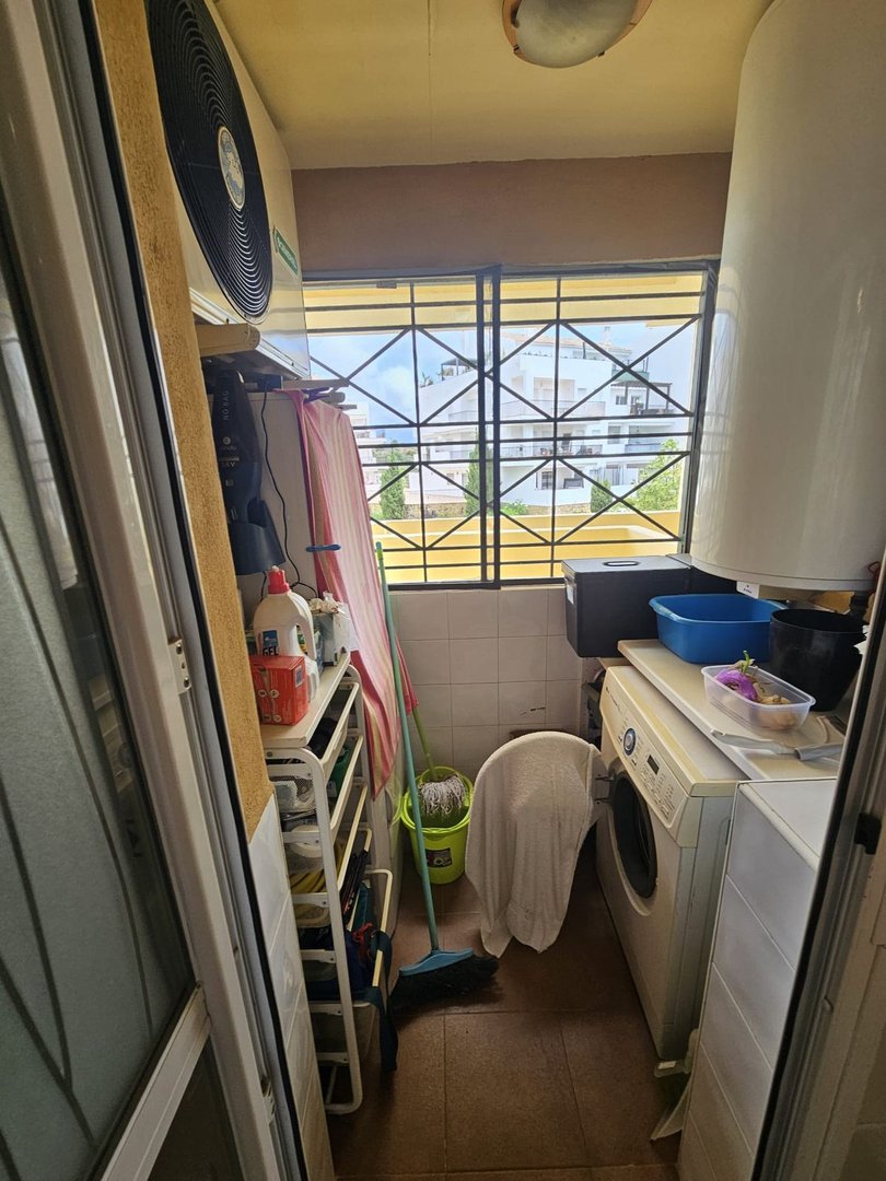 2 Bed Middle Floor Apartment in Riviera del Sol