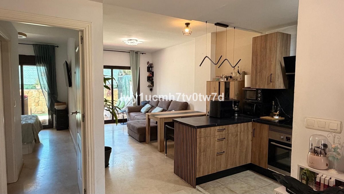 2 Bed Ground Floor Apartment in La Cala de Mijas