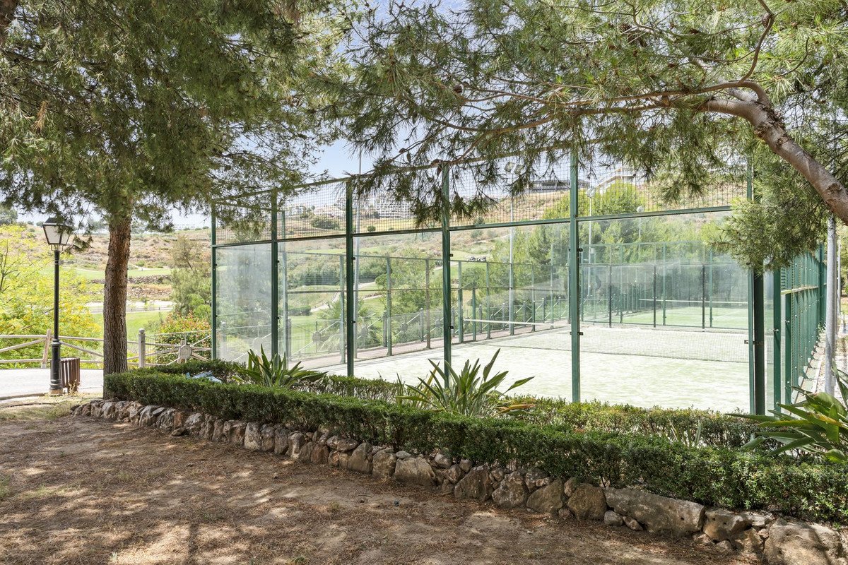 2 Bed Ground Floor Apartment in Calanova Golf