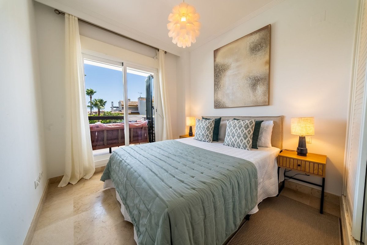 2 Bed Ground Floor Apartment in Calanova Golf