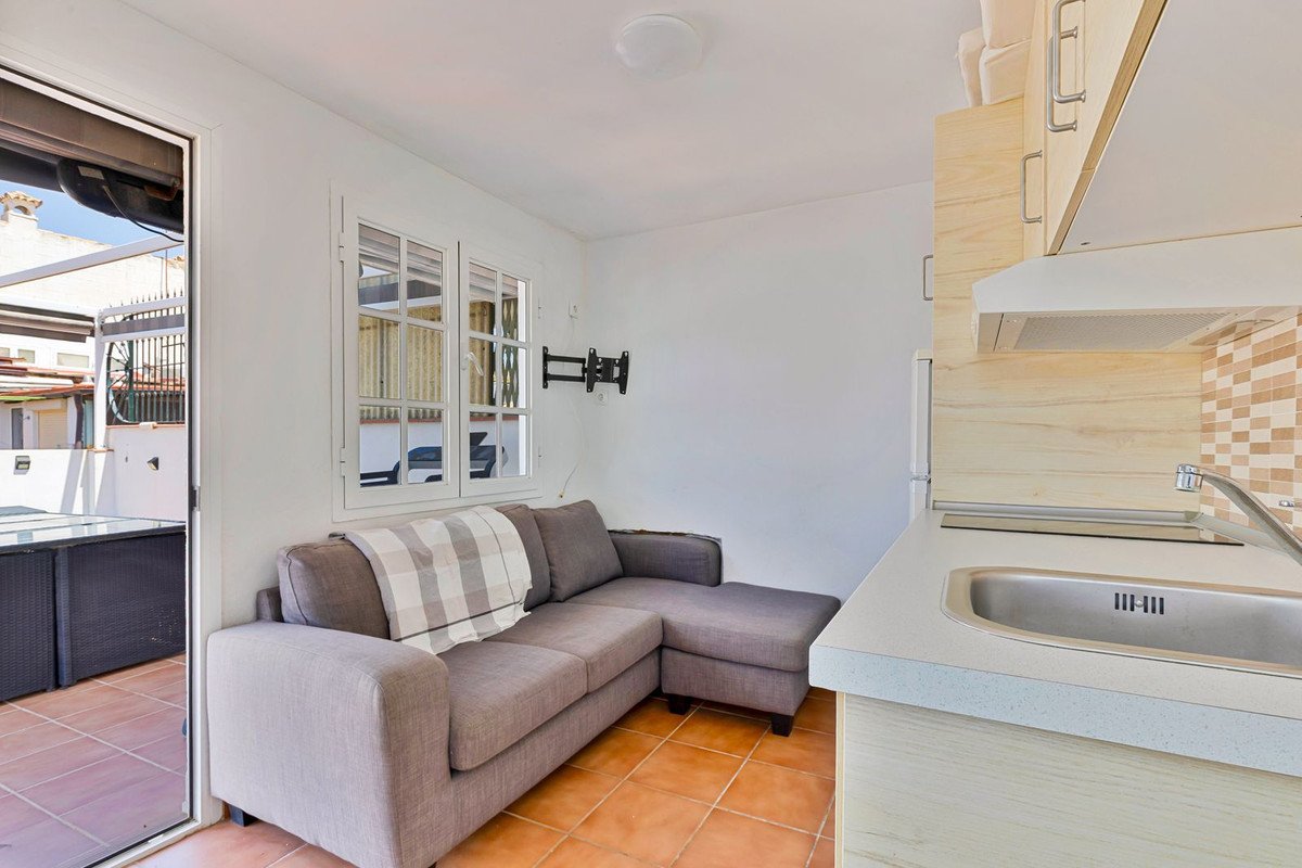 4 Bed Top Floor Apartment in La Cala de Mijas