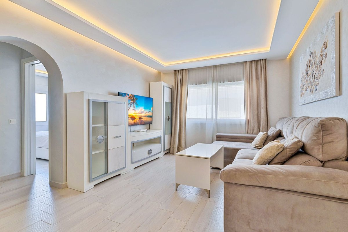 4 Bed Top Floor Apartment in La Cala de Mijas