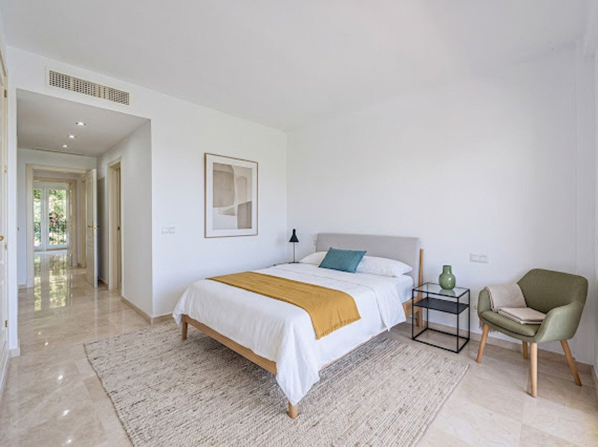 3 Bed Middle Floor Apartment in La Quinta