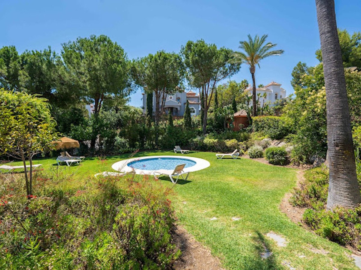 3 Bed Middle Floor Apartment in La Quinta