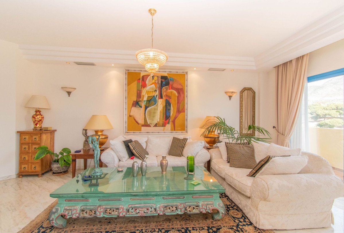 5 Bed Penthouse Duplex in Torrequebrada
