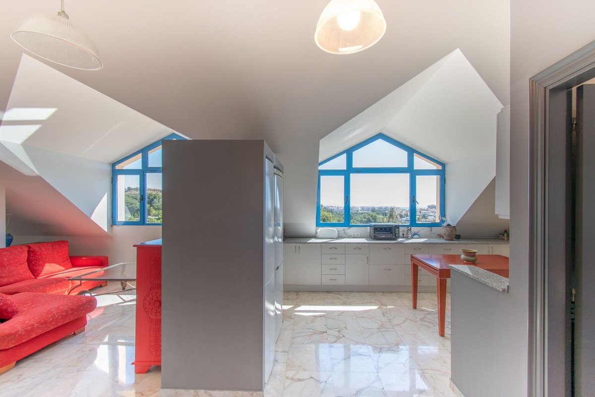 5 Bed Penthouse Duplex in Torrequebrada
