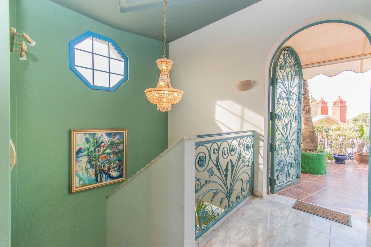 5 Bed Penthouse Duplex in Torrequebrada