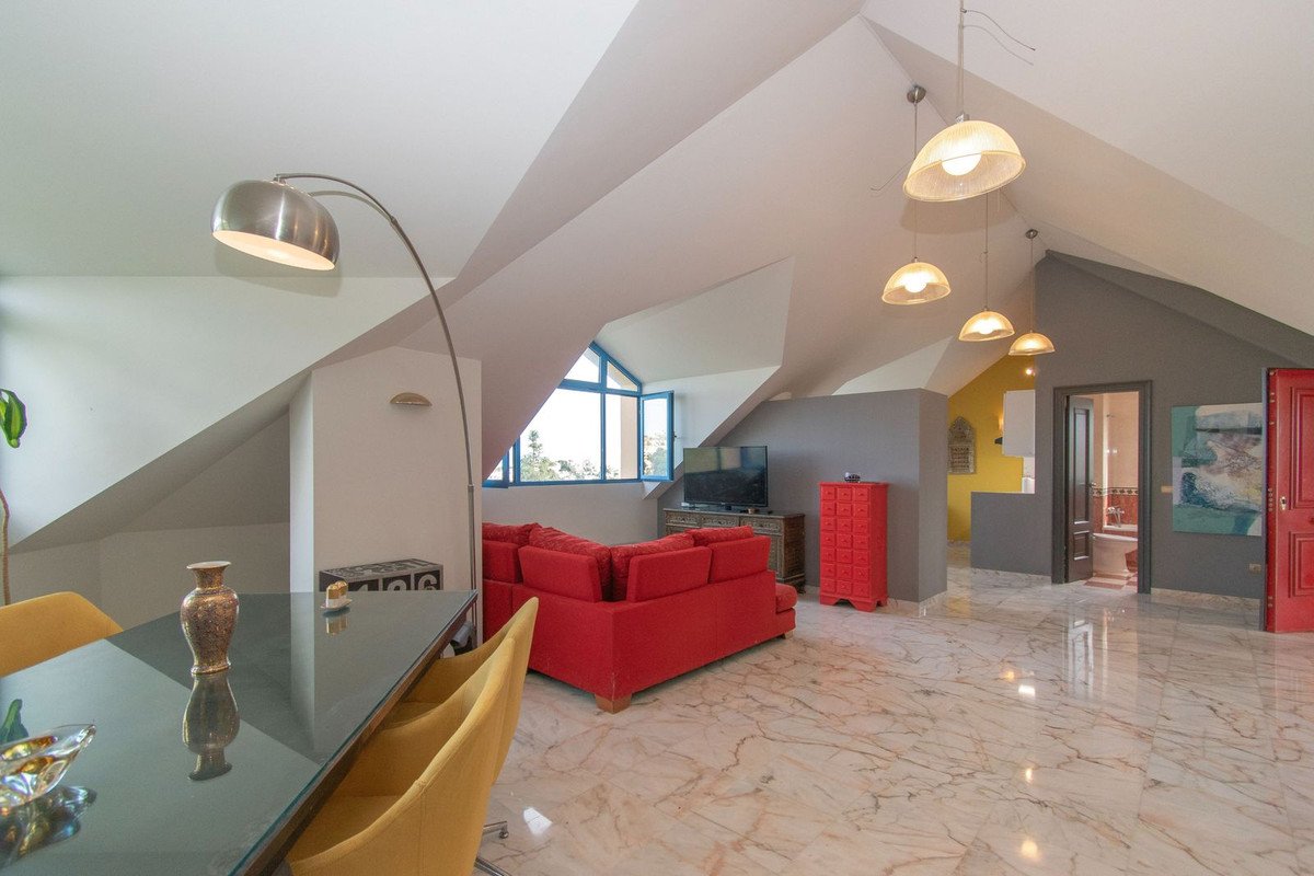 5 Bed Penthouse Duplex in Torrequebrada