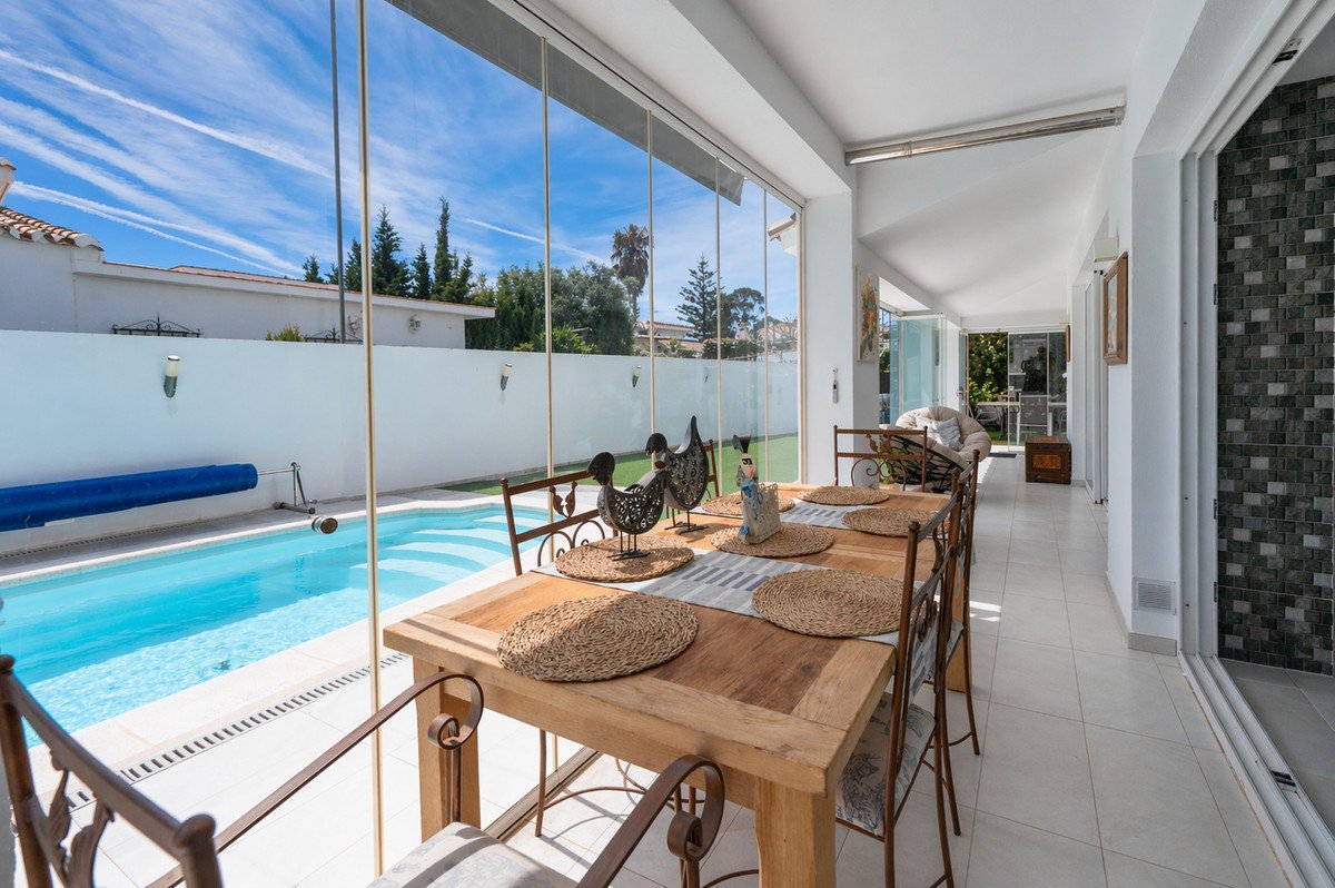 3 Bed Detached Villa in Estepona