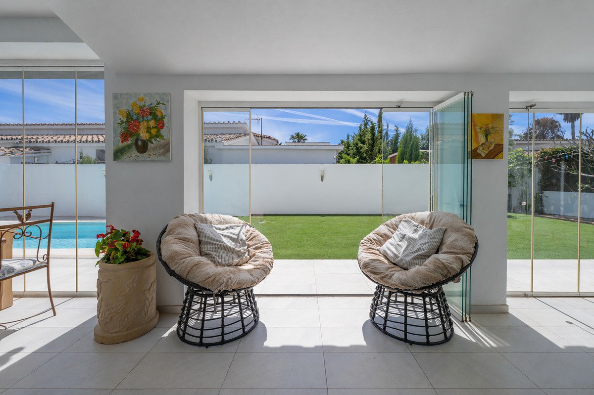 3 Bed Detached Villa in Estepona
