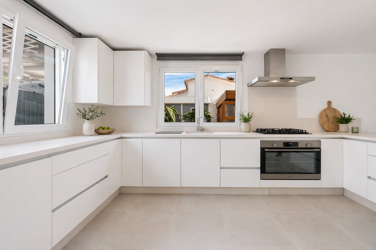 3 Bed Detached Villa in Estepona