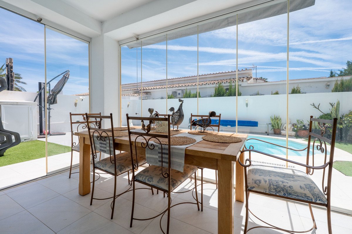 3 Bed Detached Villa in Estepona