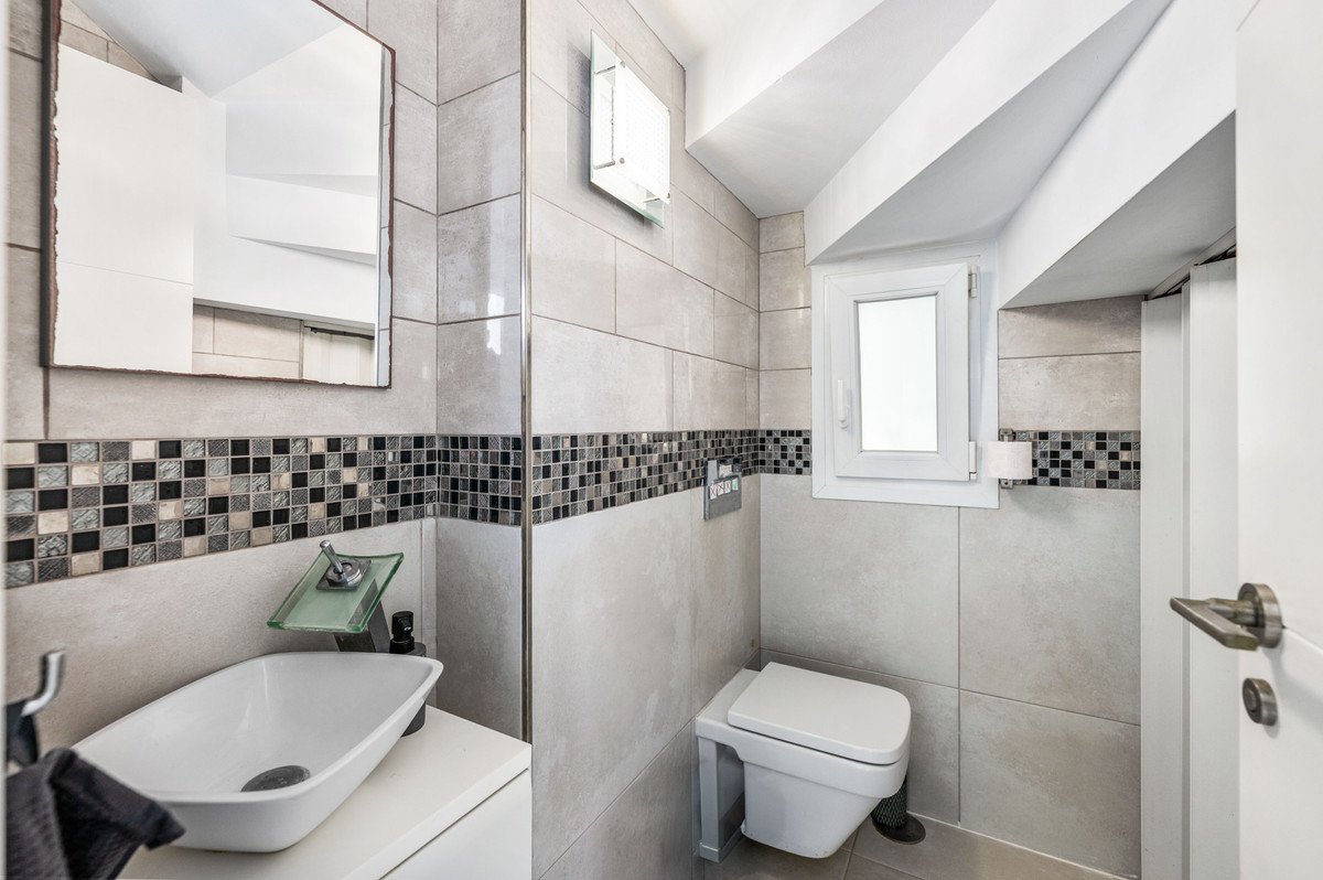 3 Bed Detached Villa in Estepona
