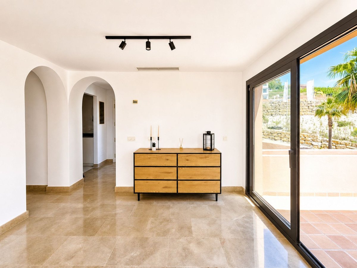 3 Bed Penthouse in San Luis de Sabinillas