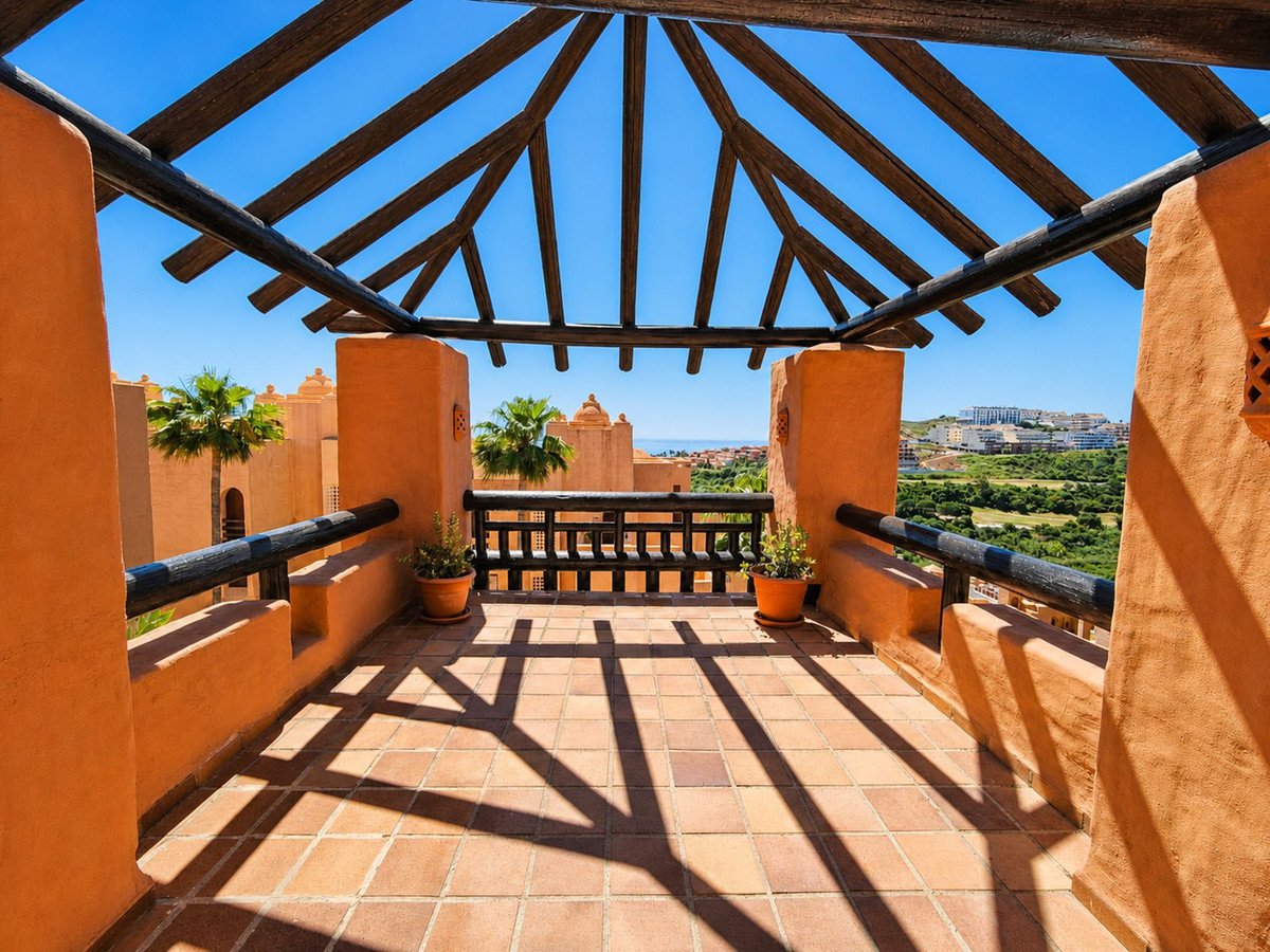 3 Bed Penthouse in San Luis de Sabinillas