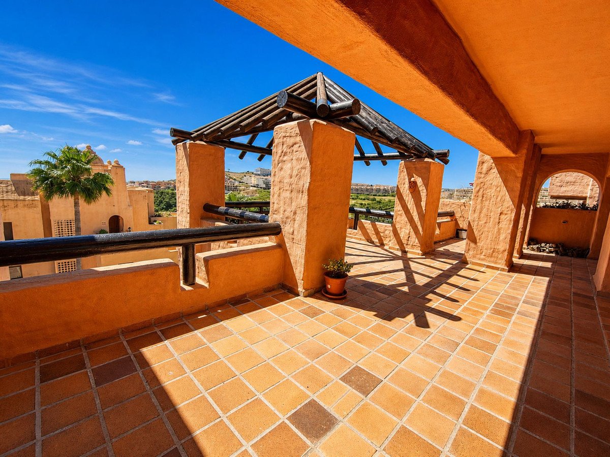 3 Bed Penthouse in San Luis de Sabinillas