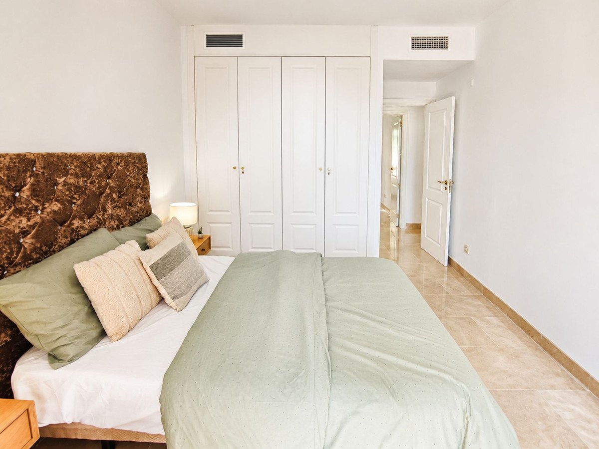 3 Bed Penthouse in San Luis de Sabinillas