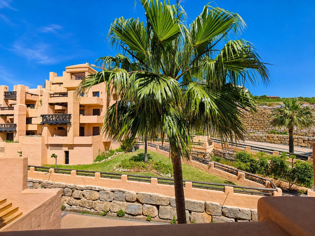 3 Bed Penthouse in San Luis de Sabinillas