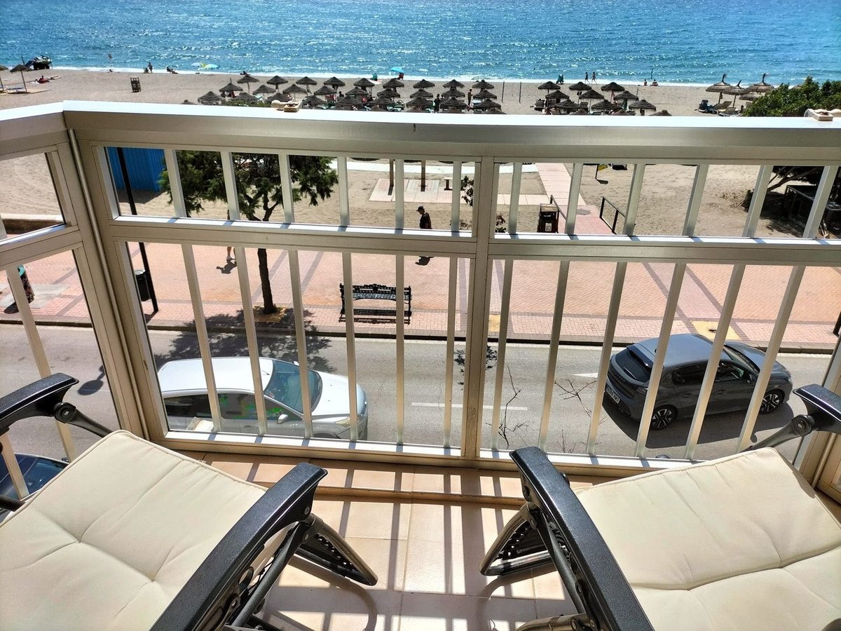 1 Bed Middle Floor Apartment in Fuengirola