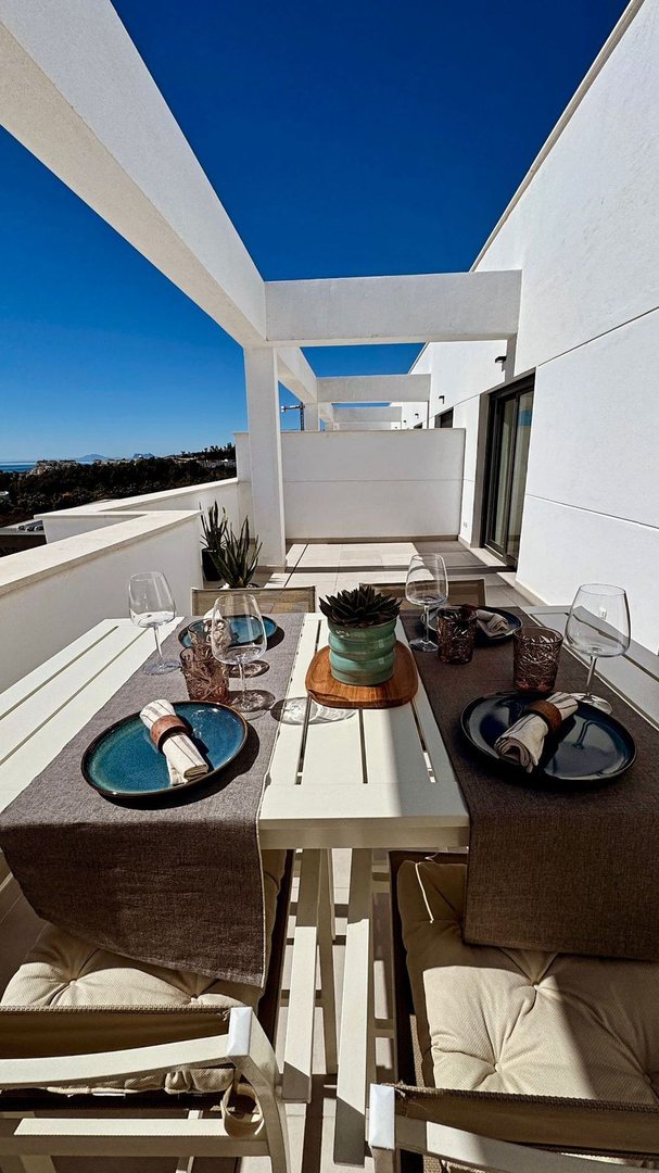 2 Bed Penthouse in Estepona
