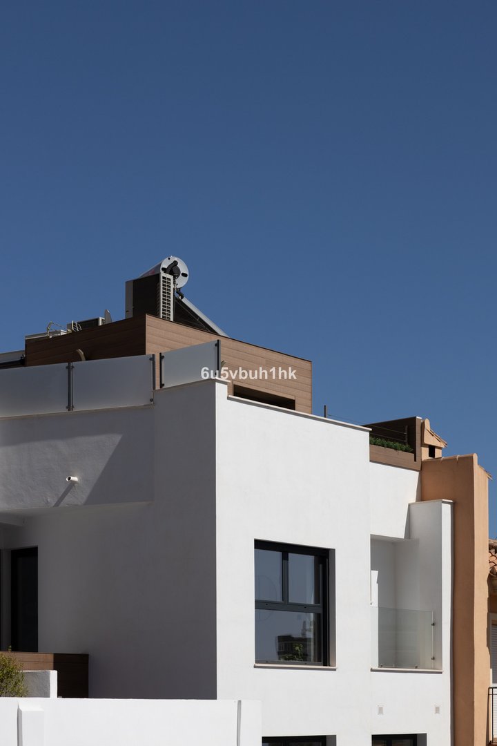 3 Bed Detached Villa in Fuengirola