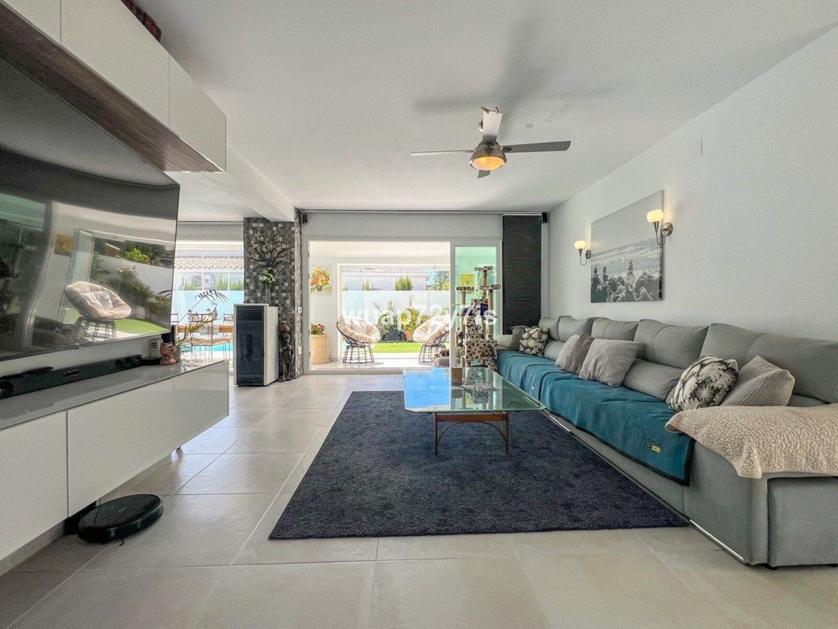 3 Bed Detached Villa in Costalita
