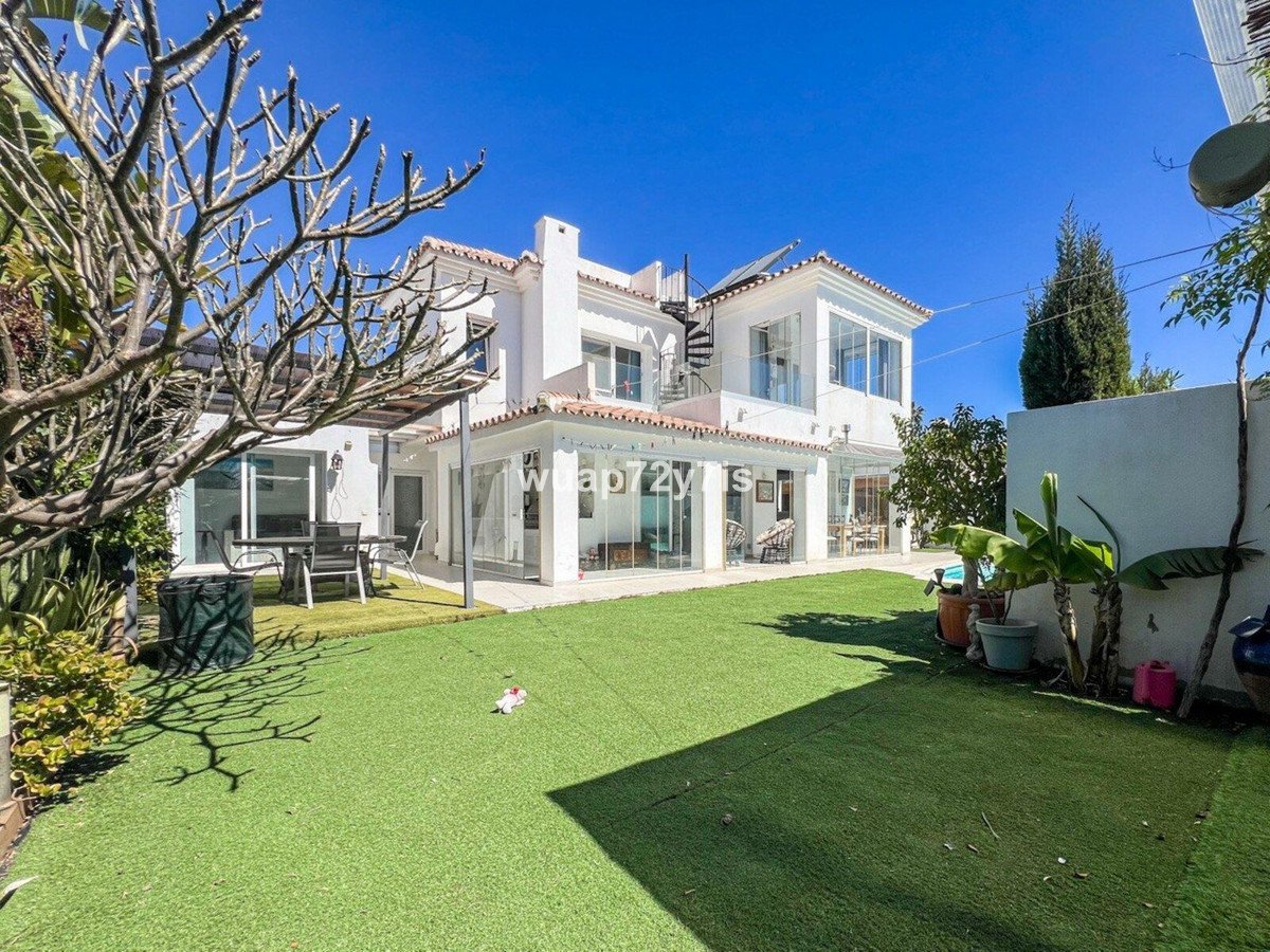 3 Bed Detached Villa in Costalita