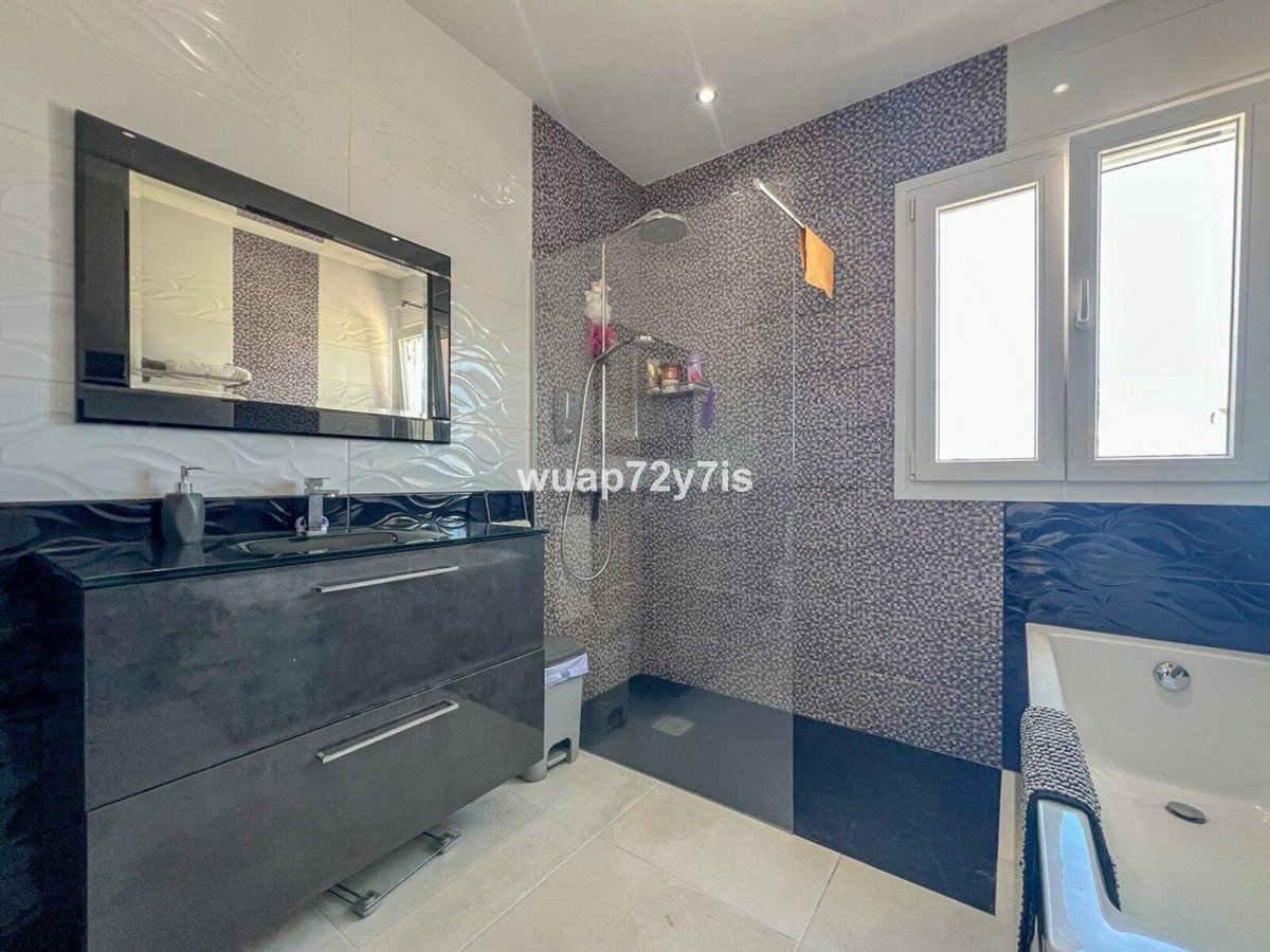 3 Bed Detached Villa in Costalita