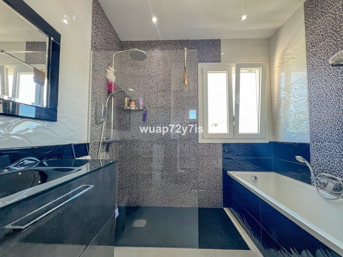 3 Bed Detached Villa in Costalita