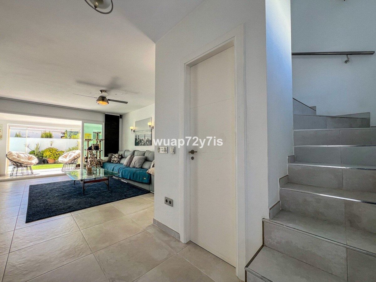 3 Bed Detached Villa in Costalita