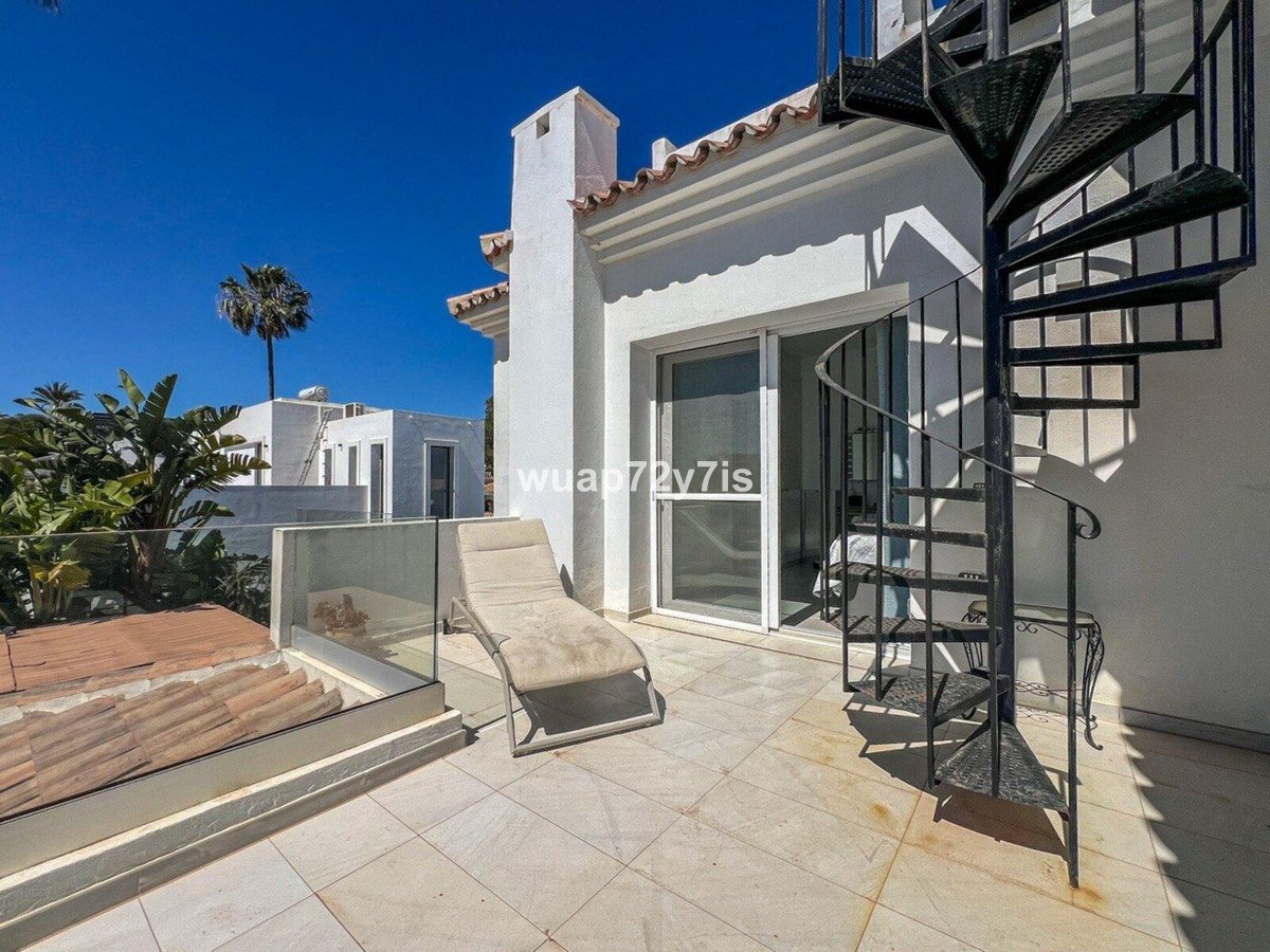 3 Bed Detached Villa in Costalita