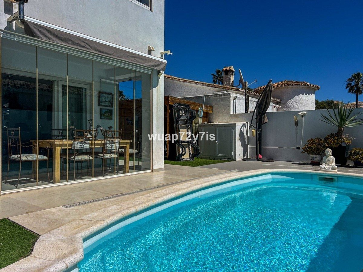 3 Bed Detached Villa in Costalita