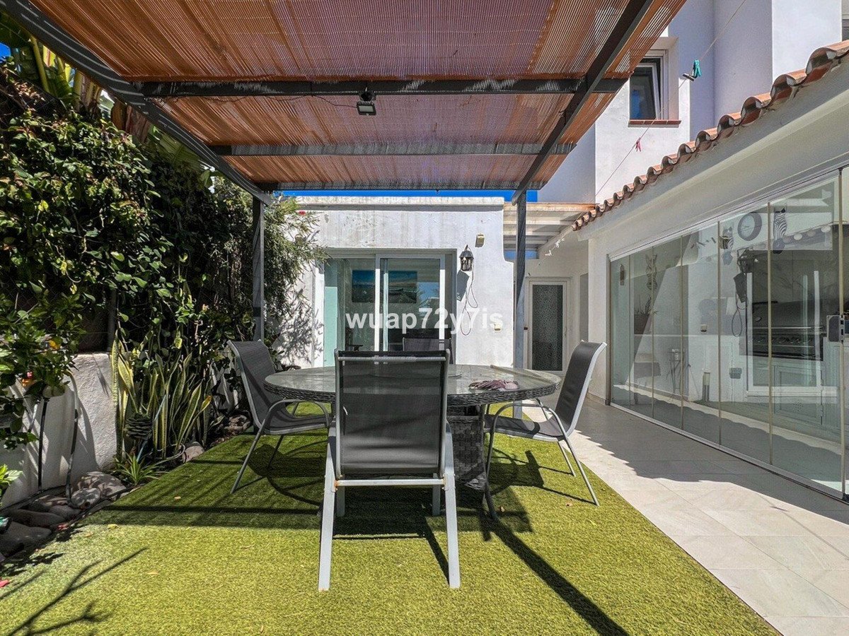 3 Bed Detached Villa in Costalita