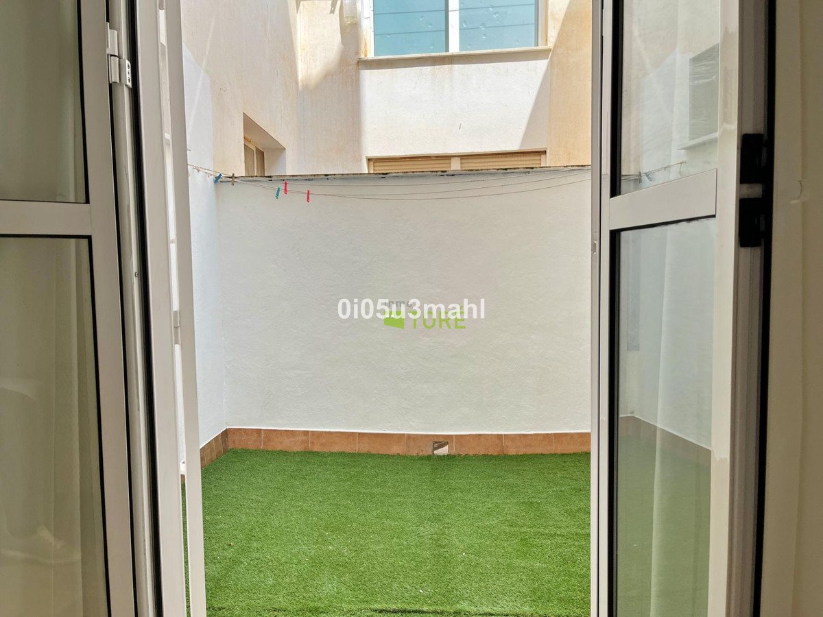 1 Bed Ground Floor Apartment in Málaga