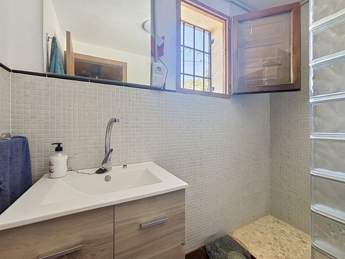 2 Bed Finca - Cortijo in Totalán