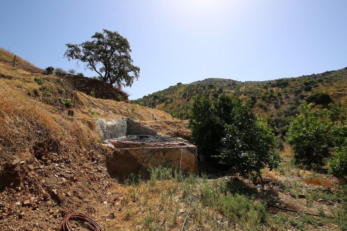 2 Bed Finca - Cortijo in Totalán