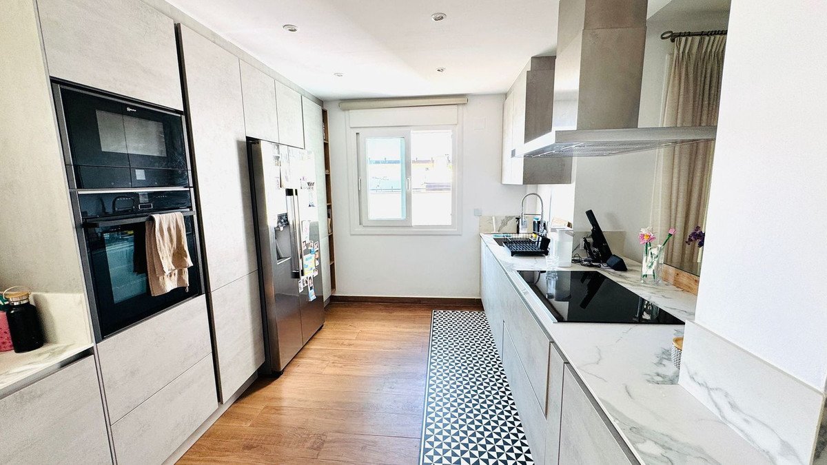 3 Bed Duplex in Marbella