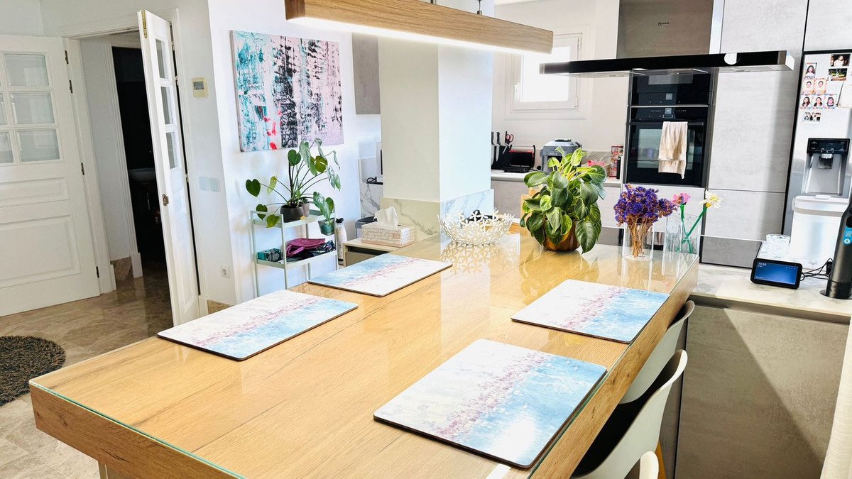 3 Bed Duplex in Marbella