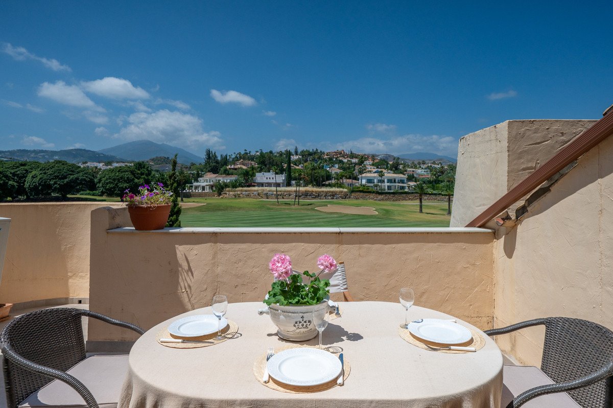 3 Bed Penthouse Duplex in Nueva Andalucía