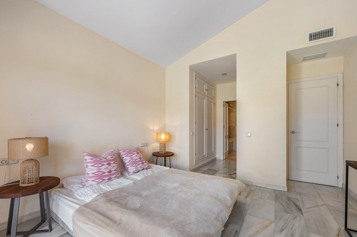 3 Bed Penthouse Duplex in Nueva Andalucía