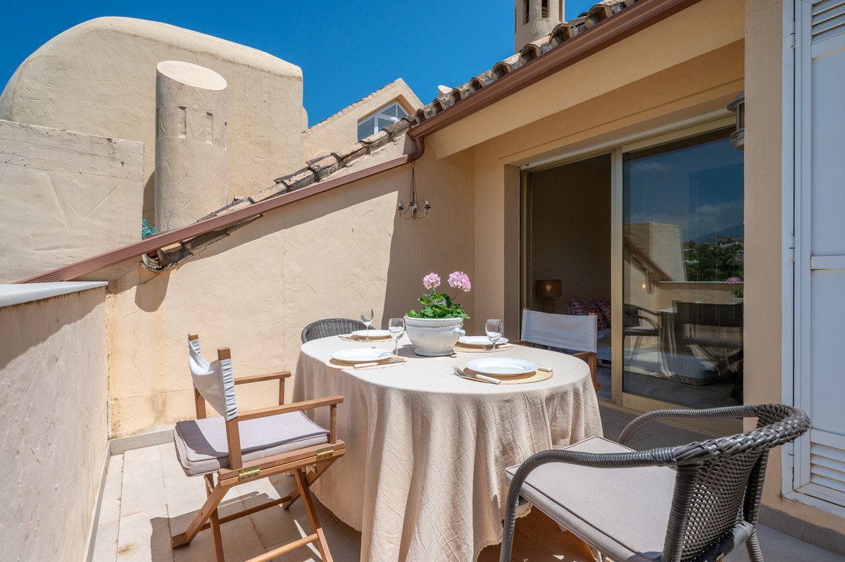 3 Bed Penthouse Duplex in Nueva Andalucía