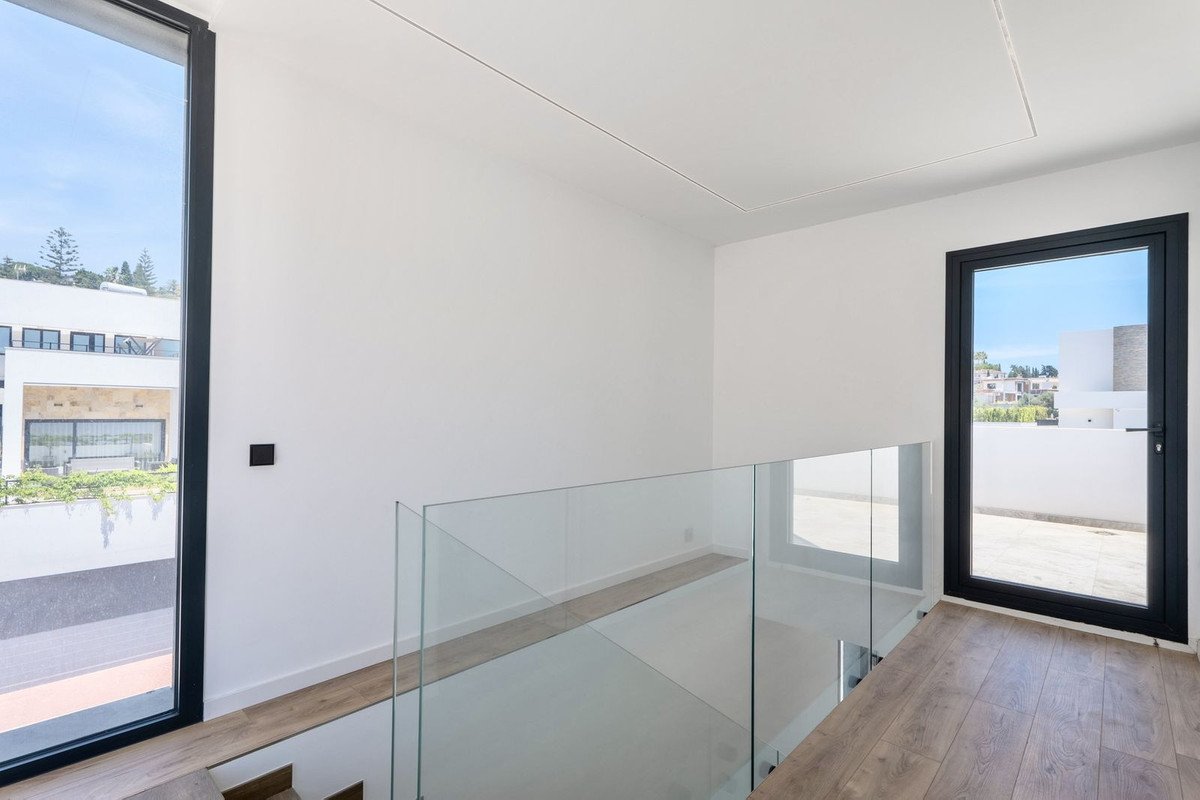2 Bed Detached Villa in Sierrezuela