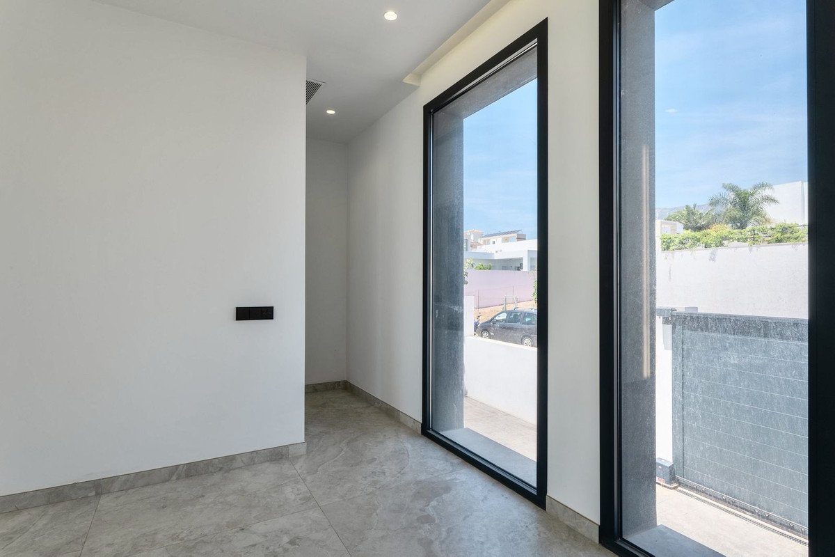 2 Bed Detached Villa in Sierrezuela