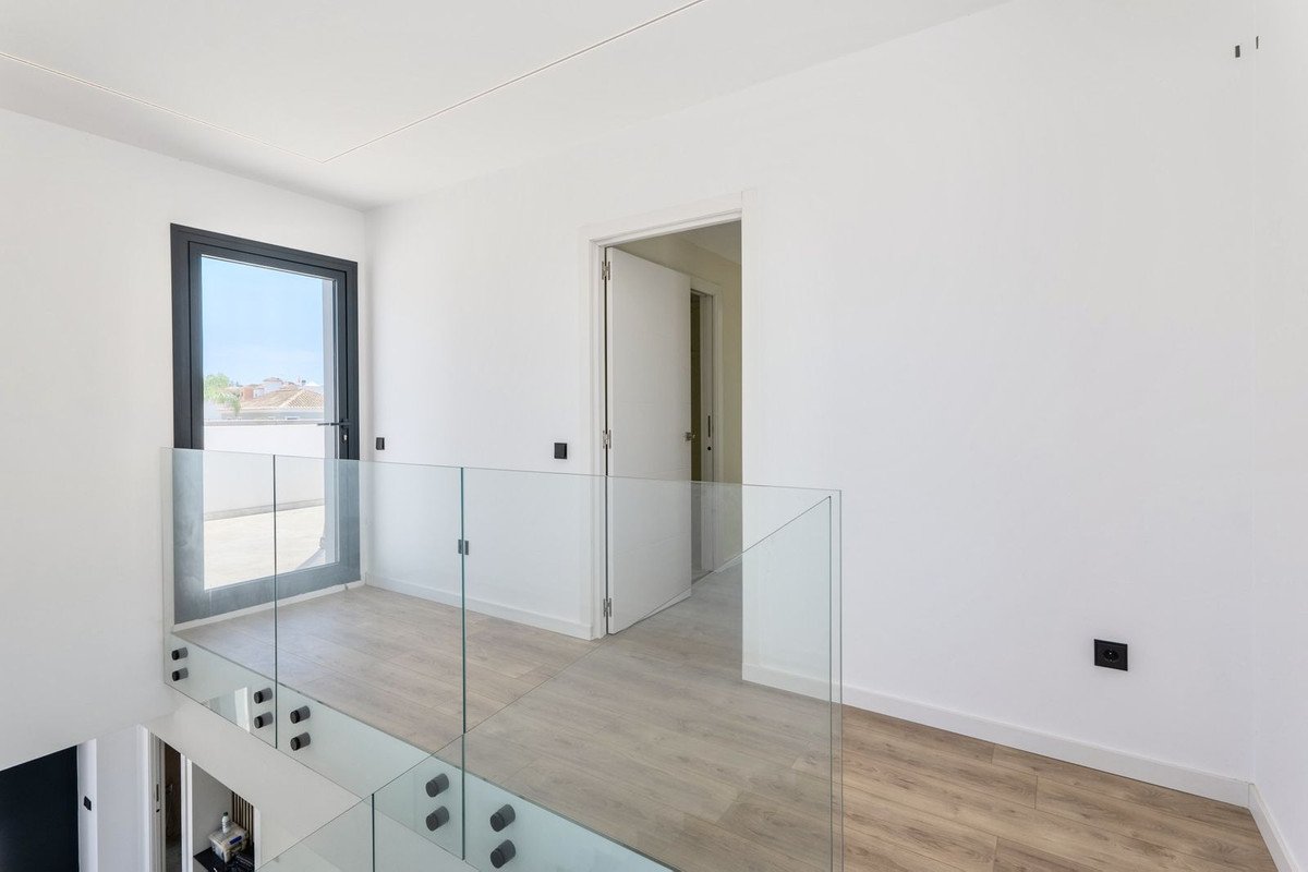 2 Bed Detached Villa in Sierrezuela