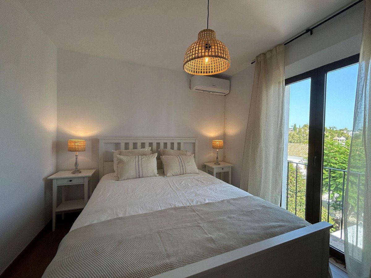 2 Bed Townhouse in Nueva Andalucía