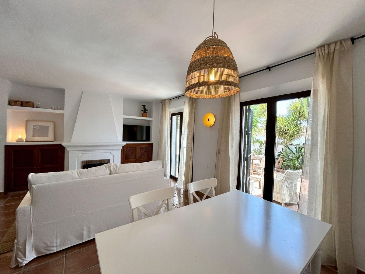 2 Bed Townhouse in Nueva Andalucía